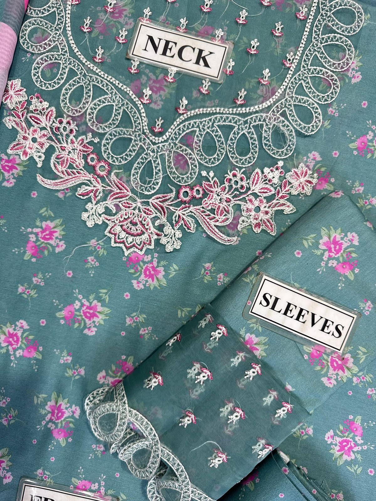 Afrozeh Lawn Suit-Lawn Suits-Replica Zone