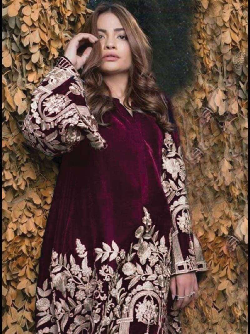 Agha Noor-Maroon-Velvet-Replica Zone