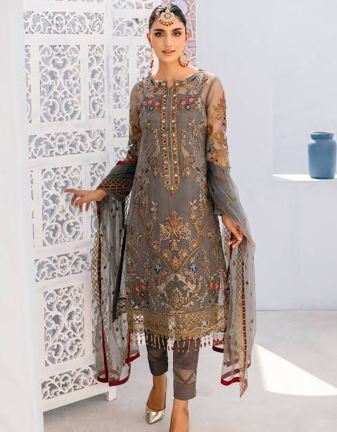 Emaan Adeel Organza Suit-Replica Suits-Replica Zone