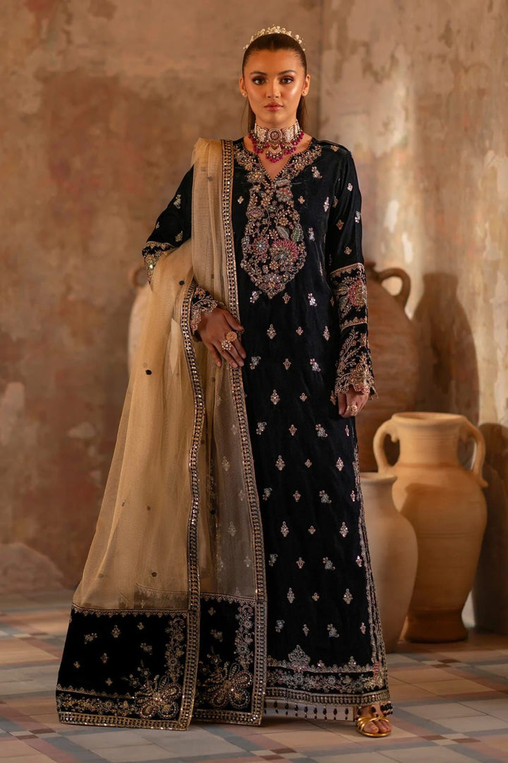 Emaan Adeel Velvet Suit-Replica Suits-Replica Zone