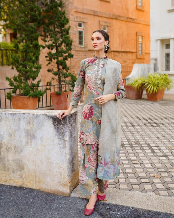 Iznik Lawn Suit-Sale Suits-Replica Zone