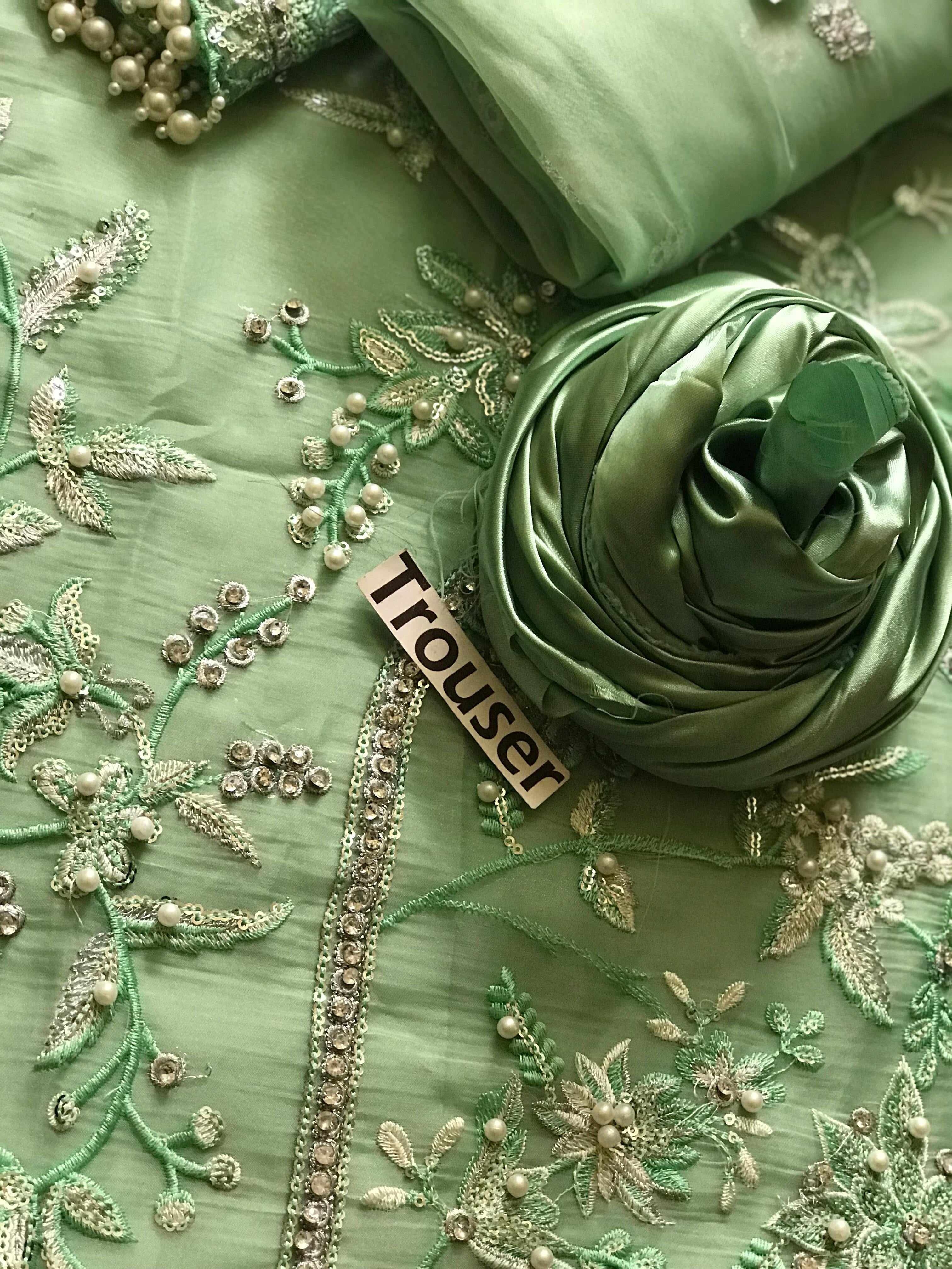 Mushq-Green-Organza-Replica Zone