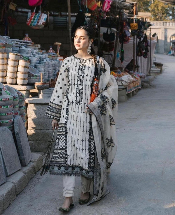 Qalamkar Lawn Suit-Lawn Suits-Replica Zone