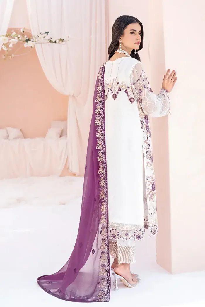 Ramsha Chiffon Suit-Replica Suits-Replica Zone