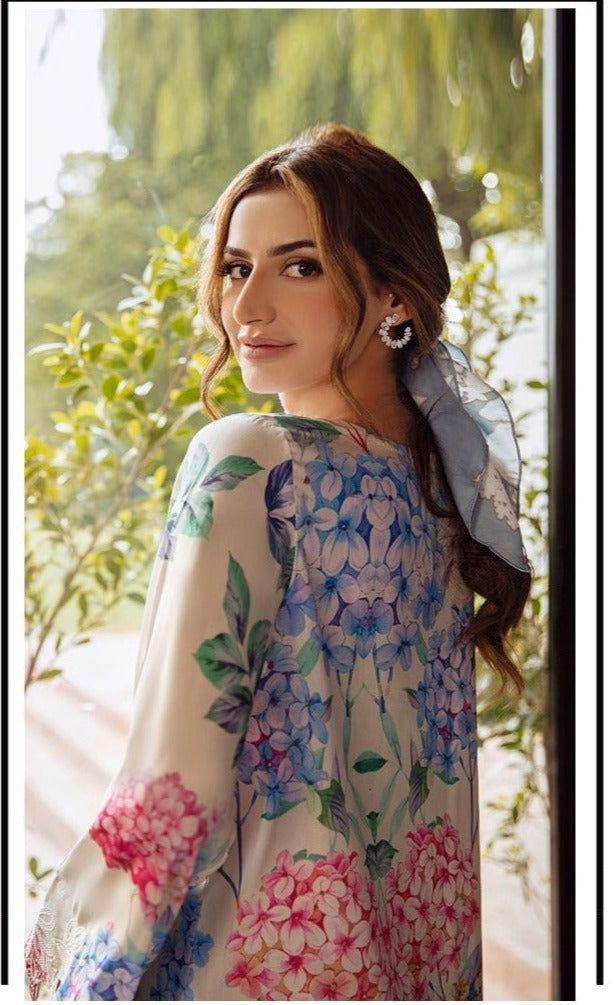 Vaniya Lawn Suit-Lawn Suits-Replica Zone