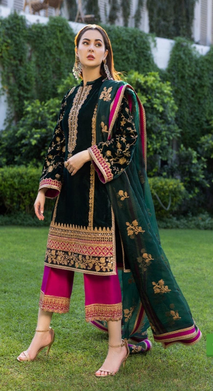 Zainab Chottani Velvet Suit-Replica Suits-Replica Zone